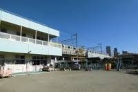 近くの新田第二保育園まで323m（徒歩5分）