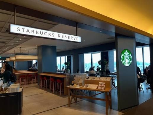 近くのスターバックスリザーブカフェ 東京スカイツリータウン30F店まで357m(徒歩5分)