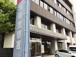 近くの城東警察署進開橋交番まで241m（徒歩4分）