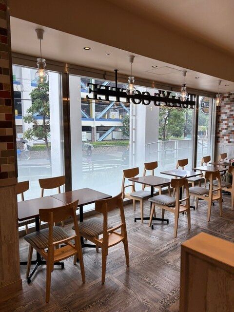 近くのタリーズコーヒー キテミテマツド店まで230m（徒歩3分）