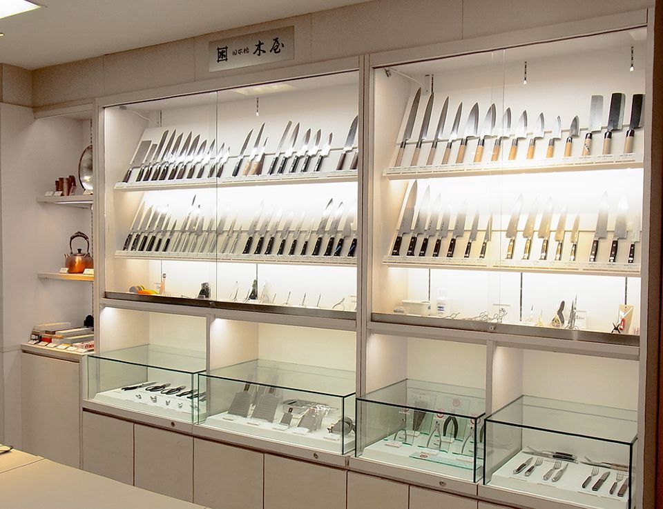 近くの木屋 高島屋日本橋店まで463m（徒歩6分）