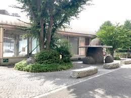 近くの御成門緑地まで344m（徒歩5分）