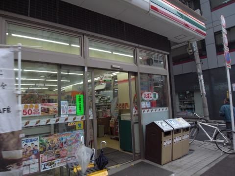 近くのセブンイレブン 中央区新川2丁目店まで88m（徒歩2分）