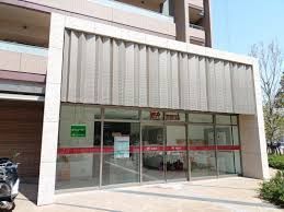 近くの晴海西郵便局まで7m（徒歩1分）