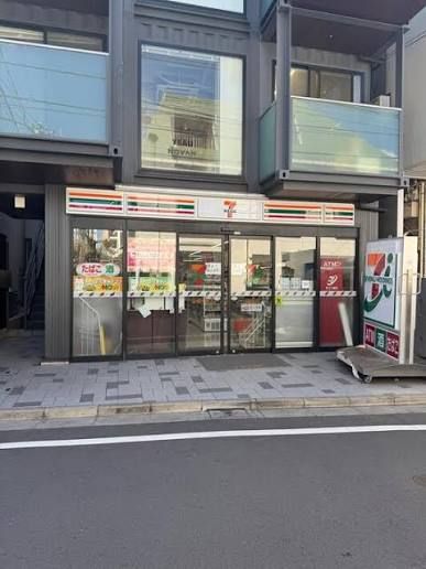 近くのセブンイレブン 渋谷神宮前5丁目店まで143m(徒歩2分)