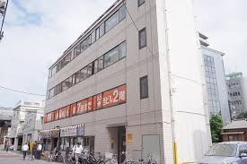 近くの神楽坂ホームケアクリニックまで134m（徒歩2分）