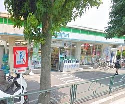 近くのファミリーマート 上鷺宮二丁目店まで365m(徒歩5分)