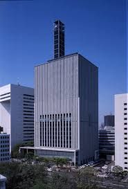 近くの東京労働局まで475m（徒歩6分）