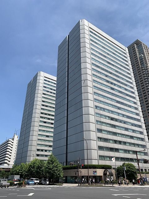 近くのサブウェイ 青山一丁目ツインビル店まで213m（徒歩3分）