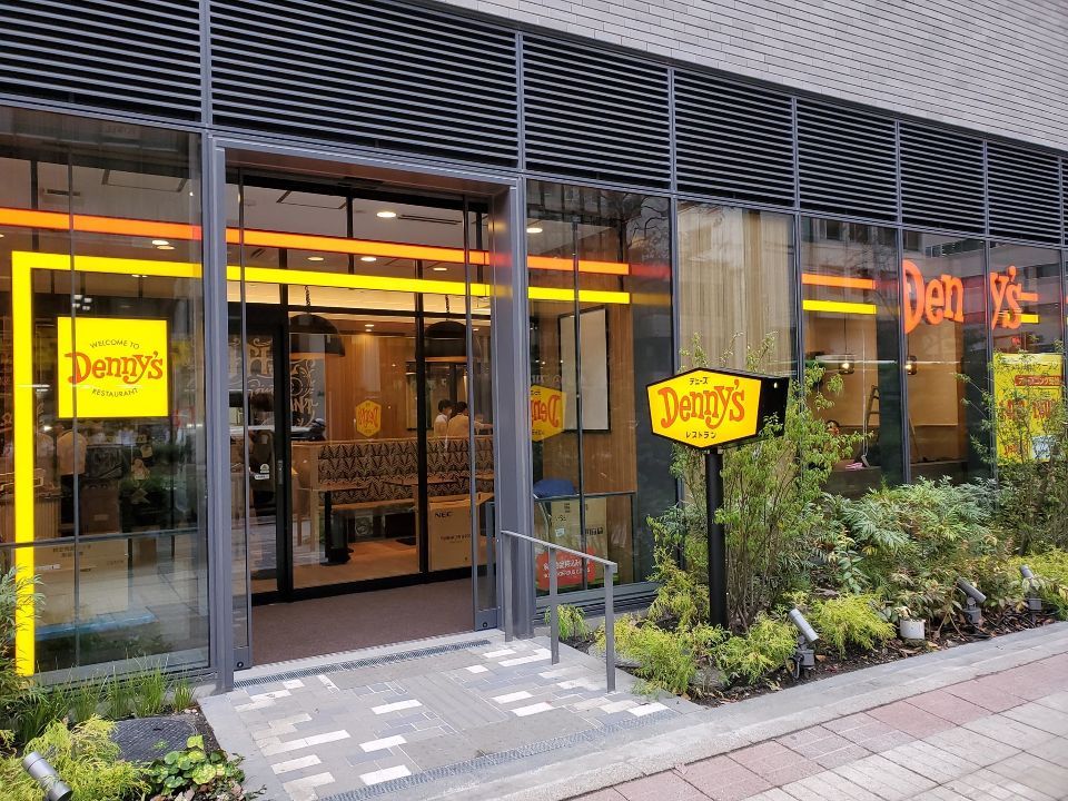 近くのデニーズ 馬喰町店まで147m（徒歩2分）