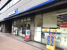 近くのローソン 九段北目白通店まで29m（徒歩1分）