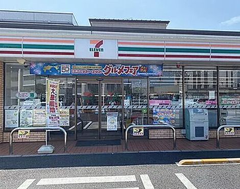 近くのセブンイレブン 西新井駅東店まで170m（徒歩3分）