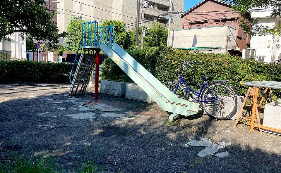 近くの玉姫公園まで137m（徒歩2分）