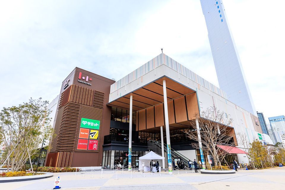 近くのららテラスHARUMI FLAGまで392m（徒歩5分）