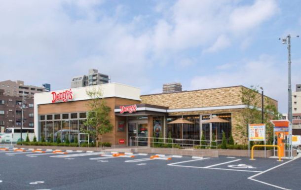 近くのデニーズ篠崎店まで233m(徒歩3分)