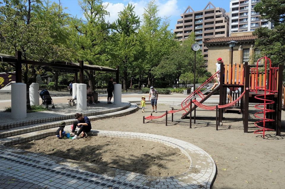 近くの都立横網町公園まで207m（徒歩3分）