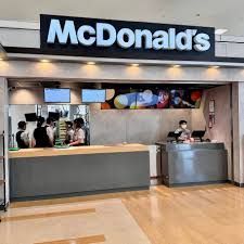 近くのマクドナルド イオン東雲店まで169m（徒歩3分）