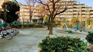 近くの志村公園まで250m(徒歩4分)