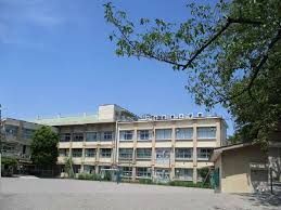 近くの板橋区立北前野小学校まで793m(徒歩10分)