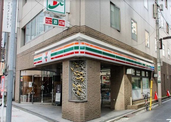 近くのセブンイレブン 神田須田町1丁目店まで123m（徒歩2分）