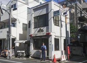 近くの荏原警察署豊町交番まで493m(徒歩7分)