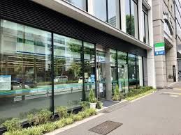 近くのファミリーマート 神田須田町二丁目店まで124m（徒歩2分）