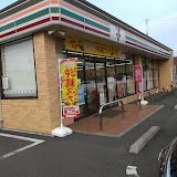 近くのセブンイレブン 加須花崎南店まで86m（徒歩2分）