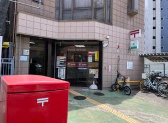近くの川崎子母口郵便局まで809m（徒歩11分）