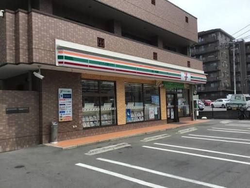 近くのセブンイレブン 横浜荏田町店まで406m(徒歩6分)