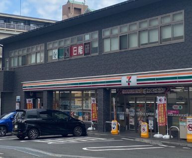 近くのセブンイレブン 川崎小台2丁目店まで246m（徒歩4分）
