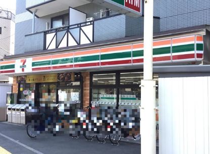 近くのセブンイレブン 川崎二子店まで71m（徒歩1分）