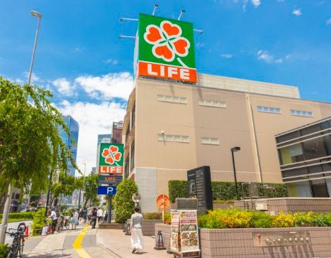 近くのライフ渋谷東店まで391m（徒歩5分）