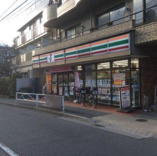 近くのセブンイレブン 清水池店まで147m（徒歩2分）