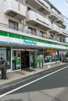 近くのファミリーマート 浜田山駅北店まで103m（徒歩2分）