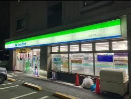 近くのファミリーマート 大田中馬込店まで268m(徒歩4分)