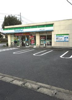 近くのコンビニまで96m（徒歩2分）