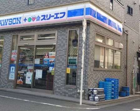 近くのローソン・スリーエフ 世田谷三軒茶屋一丁目店まで265m（徒歩4分）