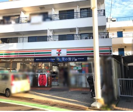 近くのセブンイレブン 渋谷富ヶ谷2丁目店まで163m（徒歩3分）