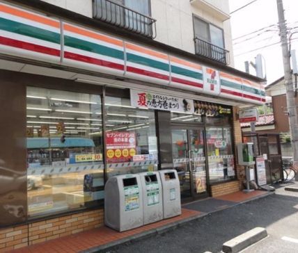 近くのセブンイレブン 世田谷上馬2丁目店まで192m（徒歩3分）