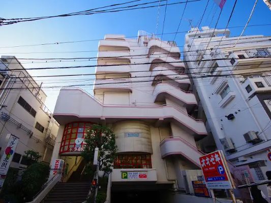 近くの藤和下北沢ハイタウンまで476m（徒歩6分）
