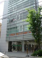 近くのくろおかクリニックまで73m（徒歩1分）