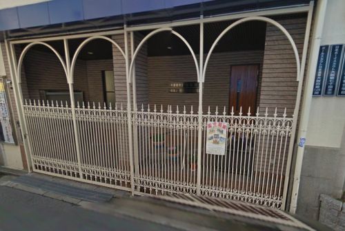 近くの扇町同胞幼稚園まで411m（徒歩6分）