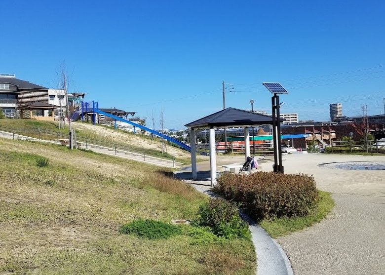 近くの長湫南部公園まで1,288m（徒歩17分）