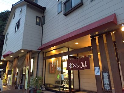 近くのまんぷく亭まで1,289m（徒歩17分）