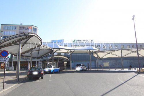 近くの越谷レイクタウン駅まで598m(徒歩8分)