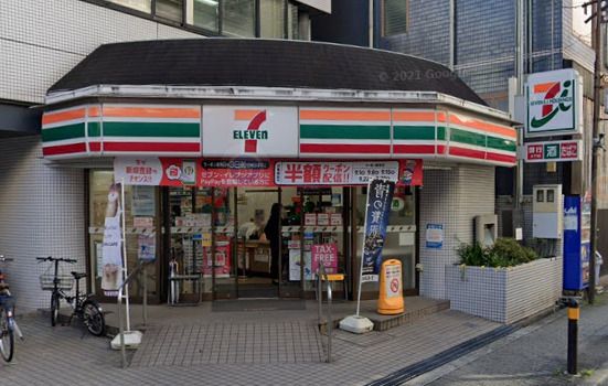 近くのセブン-イレブン 大阪西天満４丁目店まで420m（徒歩6分）