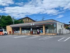 近くのセブンイレブン 太田市八幡町店まで341m（徒歩5分）