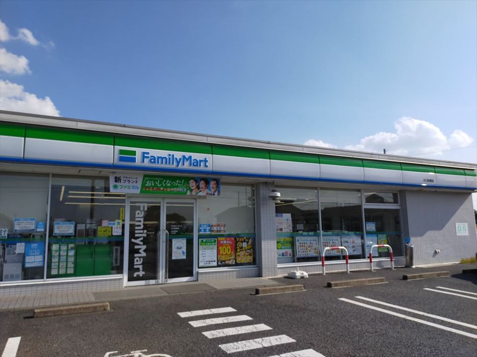 近くのファミリーマート 大口桜橋店まで530m(徒歩7分)
