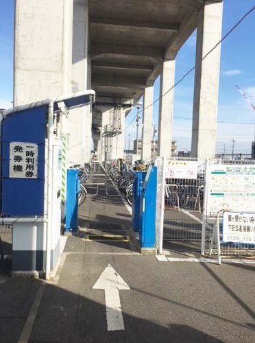 近くの柏たなか駅第一駐輪場まで1,042m（徒歩14分）