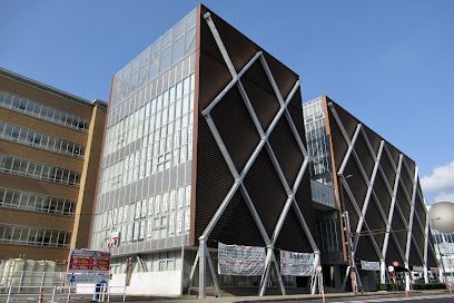 近くの高松中央高等学校まで212m(徒歩3分)